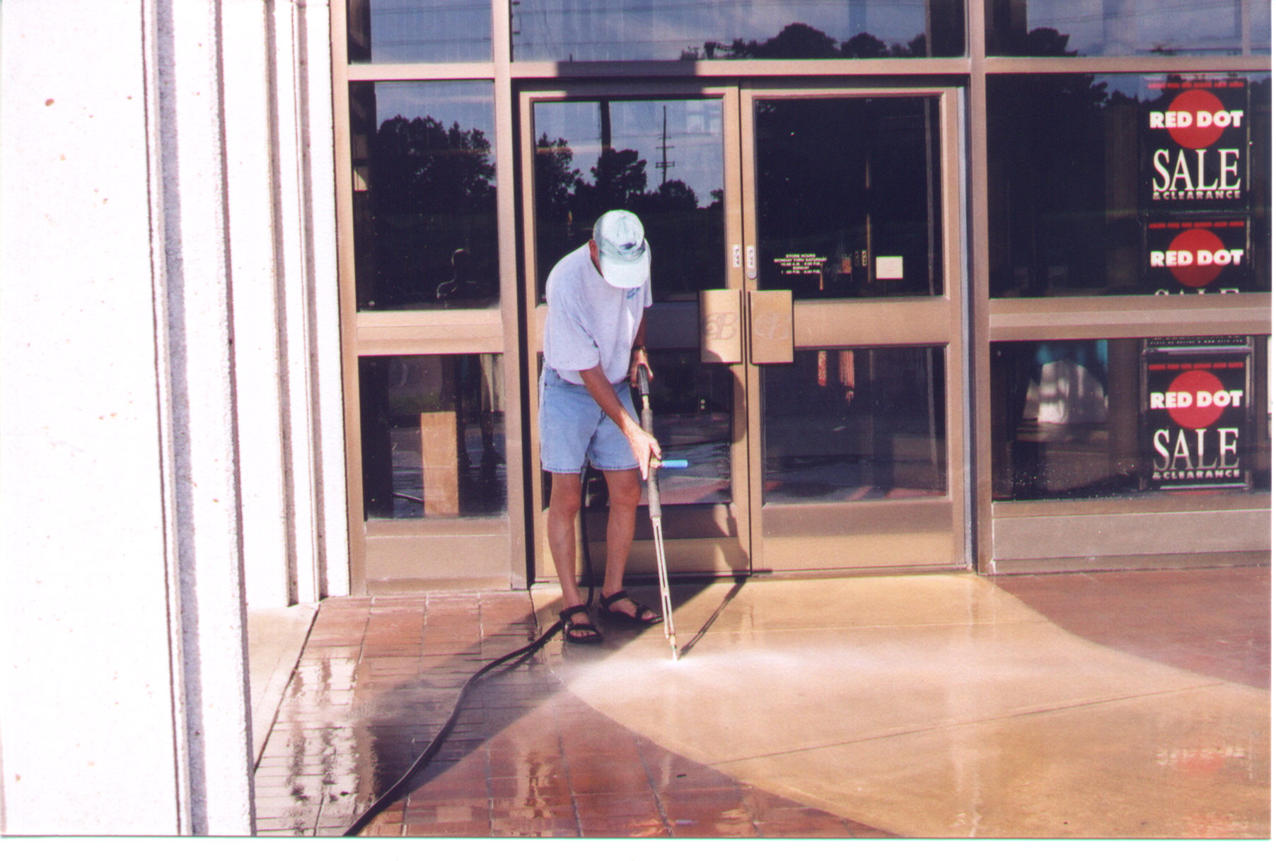 entrance cleaning